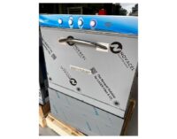 Lavavajillas industrial Fast60D cesta 50x50 con bomba de desague bajo mostrador