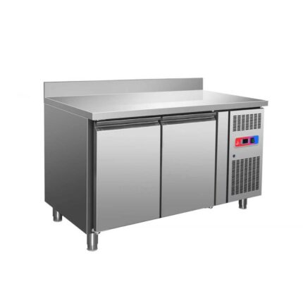 Mesa Bajo Mostrador Refrigerada 2 Puertas 1360x700x850mm con Peto Gasfrit GF053 hostelería profesional — vista lateral
