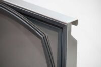 Mesa Bajo Mostrador Refrigerada 3 Puertas 1795x700x850mm con Peto Gasfrit GF054 - Imagen 3