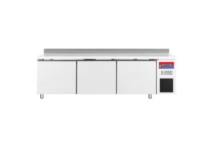 Mesa Bajo Mostrador Refrigerada 3 Puertas 2000x600x850mm con Peto Gasfrit GFH112 hostelería profesional