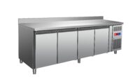 Mesa Bajo Mostrador Refrigerada 4 Puertas 2230x700x850mm con Peto Gasfrit GF055 hostelería profesional