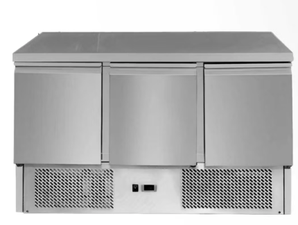 Mesa Bajo Mostrador Compacta Refrigerada 3 Puertas 1360x700mm sin Peto Gasfrit GF064 hostelería profesional