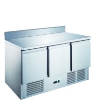 Mesa Bajo Mostrador Compacta Refrigerada 3 Puertas 1360x700mm con Peto Gasfrit GF805 hostelería profesional