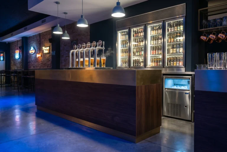Equipamiento profesional para pubs y discotecas