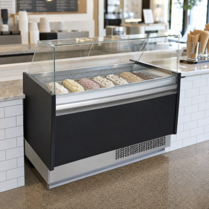 Vitrinas de helado en cocina profesional — MRA Hostelería