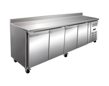 Vista general de mesa refrigerada 511 litros con 4 puertas, referencia SNACK4200TN, de Clima Hostelería